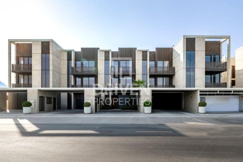 Vilë në Jumeirah, Dubai, Emiratet e Bashkuara Arabe 3 dhoma gjumi, 275 m2. № 683023 - Foto 26