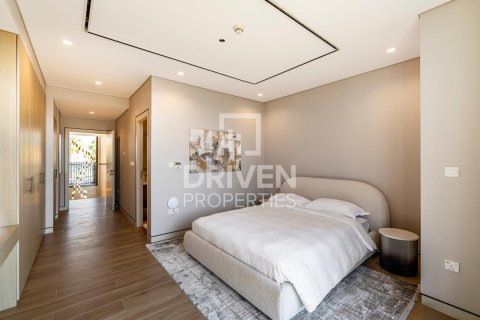 Vilë në Jumeirah, Dubai, Emiratet e Bashkuara Arabe 3 dhoma gjumi, 275 m2. № 683023 - Foto 4