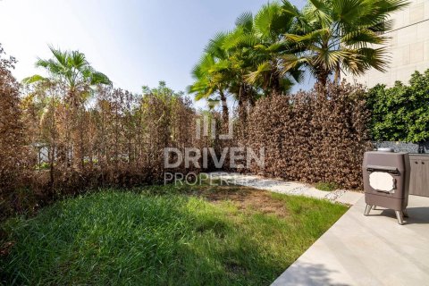 Vilë në Jumeirah, Dubai, Emiratet e Bashkuara Arabe 3 dhoma gjumi, 275 m2. № 683023 - Foto 20