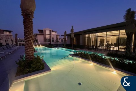 Снять в аренду таунхаус в Дубай, ОАЭ 3 спальни, 344м2, № 698152 - фото 3