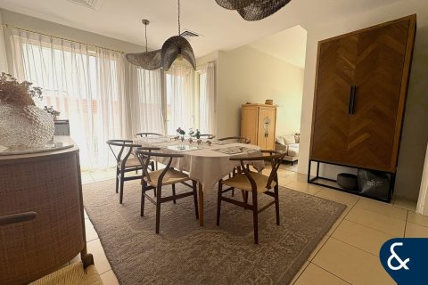 Βίλα σε Arabian Ranches, Dubai, ΗΑΕ 3 υπνοδωμάτια, 299 τ.μ. Αρ. 698148 - φωτογραφία 9