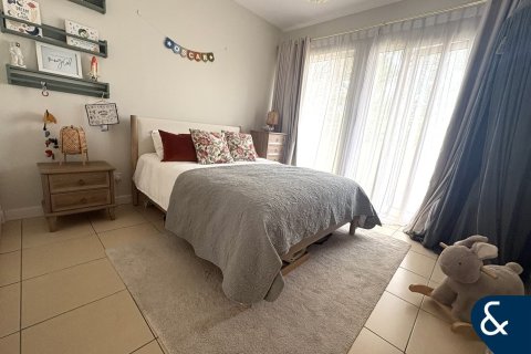 Βίλα σε Arabian Ranches, Dubai, ΗΑΕ 3 υπνοδωμάτια, 299 τ.μ. Αρ. 698148 - φωτογραφία 13