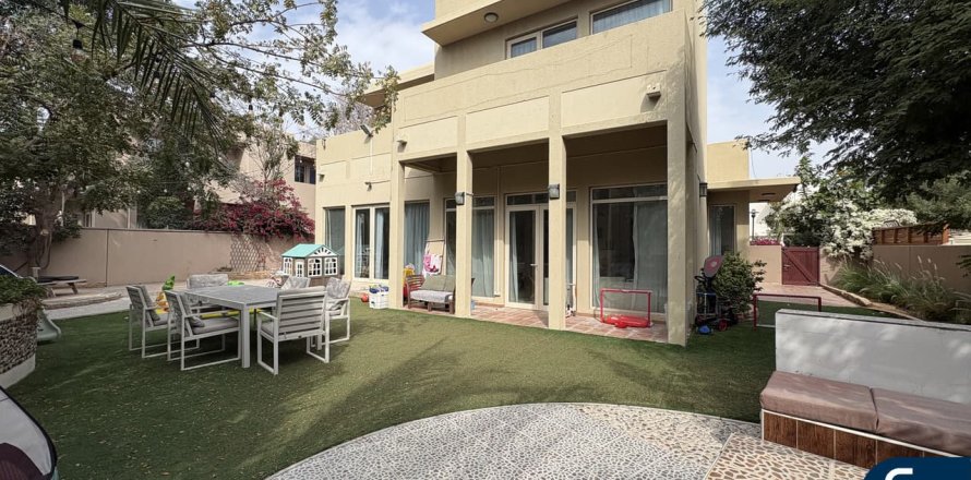 Βίλα σε Arabian Ranches, Dubai, ΗΑΕ 3 υπνοδωμάτια, 299 τ.μ. Αρ. 698148