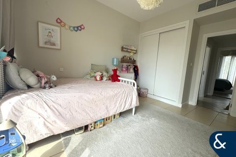 Βίλα σε Arabian Ranches, Dubai, ΗΑΕ 3 υπνοδωμάτια, 299 τ.μ. Αρ. 698148 - φωτογραφία 12