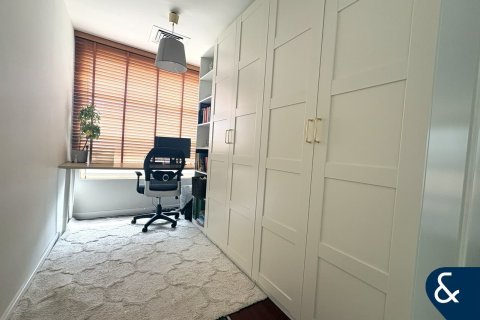 Βίλα σε Arabian Ranches, Dubai, ΗΑΕ 3 υπνοδωμάτια, 299 τ.μ. Αρ. 698148 - φωτογραφία 14