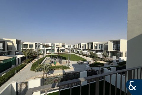 Снять в аренду виллу в The Valley, Дубай, ОАЭ 4 спальни, 258м2, № 698150 - фото 2