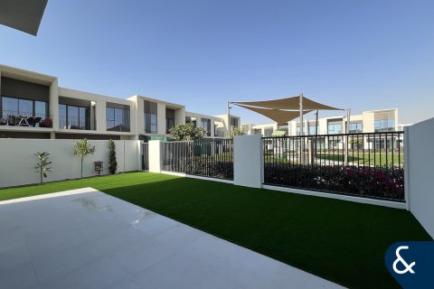 Снять в аренду виллу в The Valley, Дубай, ОАЭ 4 спальни, 258м2, № 698150 - фото 16