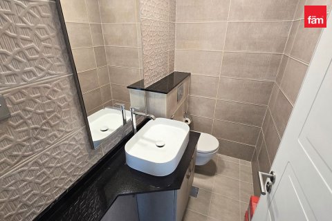 Appartamento in vendita a Dubai, EAU 2 camere da letto, 206.1 mq. № 758535 - foto 23