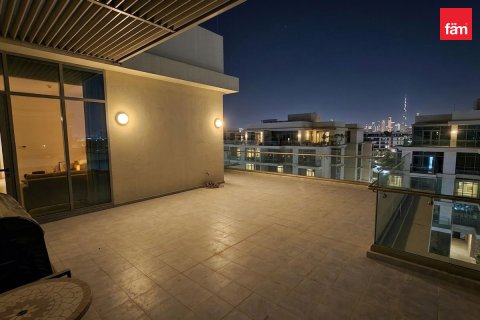 Appartamento a Dubai, EAU 2 camere da letto, 206.1 mq. № 758535