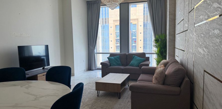 Apartment in Business Bay, Dubai, UAE 3 bedrooms, 184 sq.m. № 638212