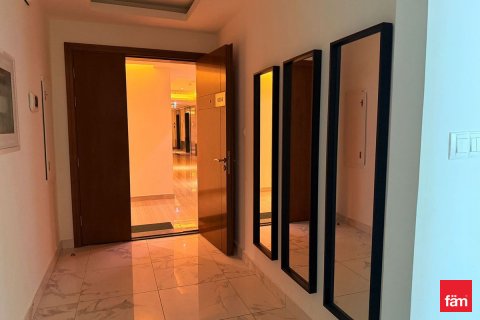 Business Bay, Dubai, UAE의 판매용 아파트 침실 3개, 184제곱미터 번호 638212 - 사진 19