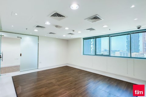 Kancelář v Business Bay, Dubai, SAE 184.3 m² Č.: 638208 - fotografie 9