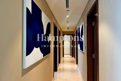 Apartament de închiriat în Dubai Harbour, Dubai, EAU 3 dormitoare, 177.96034165 mp.  №651665 - poză 19