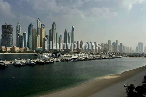 Apartament de închiriat în Dubai Harbour, Dubai, EAU 3 dormitoare, 177.96034165 mp.  №651665 - poză 25