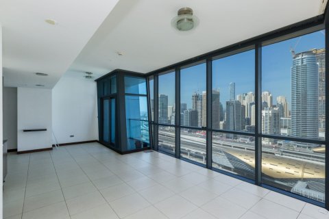 Appartement te huur in Jumeirah Lake Towers, Dubai, VAE 1 slaapkamer, 77 vr.m., nr 701688 - foto 4