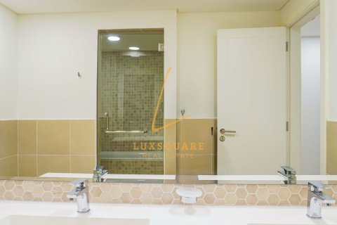 Jumeirah Golf Estates, Dubai, UAE의 판매용 아파트 침실 2개, 127제곱미터 번호 701718 - 사진 22