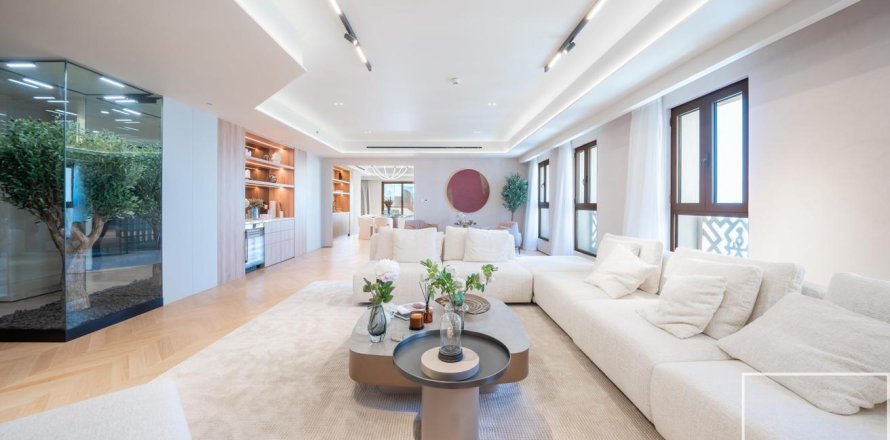 Penthouse em Palm Jumeirah, Dubai, EAU 4 quartos, 485 m2 № 655977
