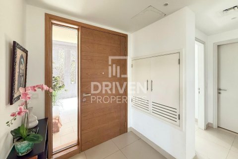 Villa til salg i Dubai Hills Estate, Dubai, UAE 5 soveværelser, 254 kvm № 654304 - foto 16