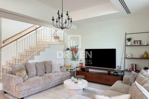 Villa til salg i Dubai Hills Estate, Dubai, UAE 5 soveværelser, 254 kvm № 654304 - foto 5