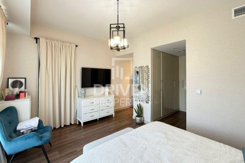 Villa til salg i Dubai Hills Estate, Dubai, UAE 5 soveværelser, 254 kvm № 654304 - foto 11