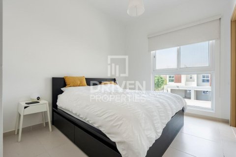 Townhouse in Dubai Land, Dubai, UAE 3 bedrooms, 179 sq.m. № 654306 - photo 5