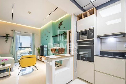 Apartament de închiriat în Jumeirah Lake Towers, Dubai, EAU 1 dormitor, 62.71 mp.  №765705 - poză 11
