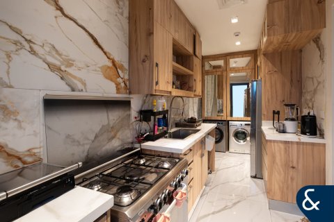 Villa te koop in Al Furjan, Dubai, VAE 5 slaapkamers, 569 vr.m., nr 688653 - foto 4