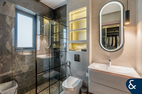 Villa te koop in Al Furjan, Dubai, VAE 5 slaapkamers, 569 vr.m., nr 688653 - foto 11