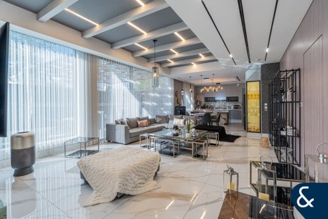 Villa te koop in Al Furjan, Dubai, VAE 5 slaapkamers, 569 vr.m., nr 688653 - foto 2