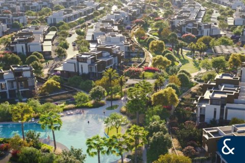 Rijtjeshuis te koop in Dubai Land, Dubai, VAE 3 slaapkamers, 218 vr.m., nr 688657 - foto 5