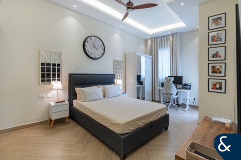 דירה למכירה ב Motor City, Dubai, איחוד האמירויות 3 חדרי שינה, 198 מ"ר, מספר 688655 - תמונה 14