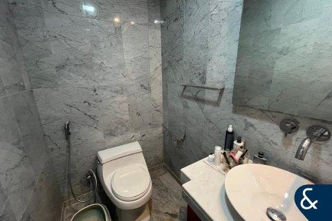 Müüa korter asukohaga Jumeirah Lake Towers, Dubai, AÜE: 1 magamistoaga, 94 m² Nr 688652 - pilt 13