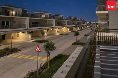 Üürile anda ridamaja asukohaga Dubai, AÜE: 3 magamistoaga, 113.9 m² Nr 710054 - pilt 4