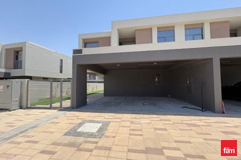 Dubai, UAE의 임대용 빌라 침실 4개, 338.6제곱미터 번호 710764 - 사진 3