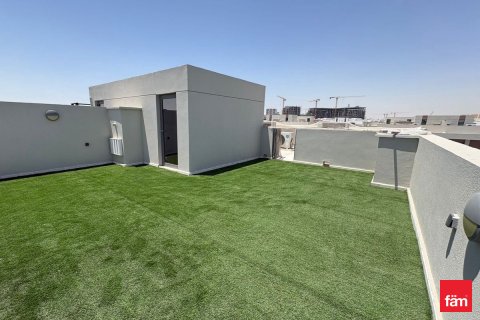 Dubai, UAE의 임대용 빌라 침실 4개, 338.6제곱미터 번호 710764 - 사진 5