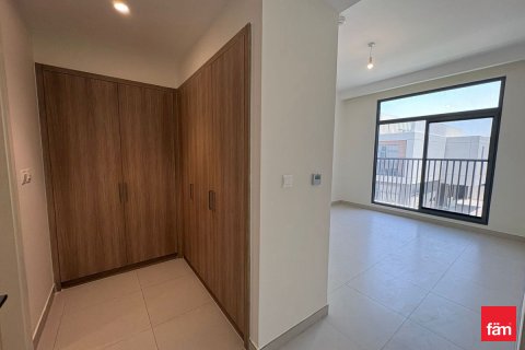 Dubai, UAE의 임대용 빌라 침실 4개, 338.6제곱미터 번호 710764 - 사진 19