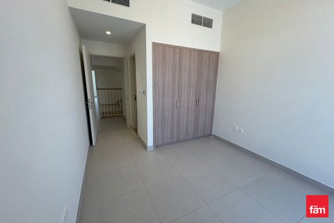 Dubai, UAE의 임대용 빌라 침실 4개, 338.6제곱미터 번호 710764 - 사진 10