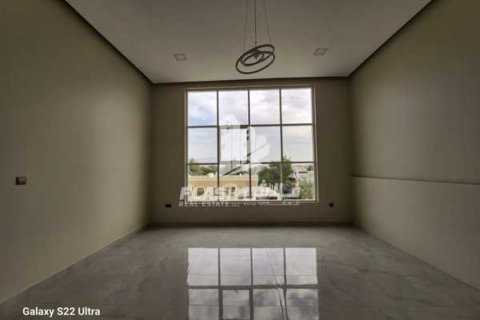 Βίλα σε Khuzam, Ras Al Khaimah, ΗΑΕ 4 υπνοδωμάτια, 636 τ.μ. Αρ. 734618 - φωτογραφία 10