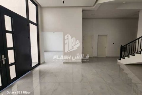 Βίλα σε Khuzam, Ras Al Khaimah, ΗΑΕ 4 υπνοδωμάτια, 636 τ.μ. Αρ. 734618 - φωτογραφία 11