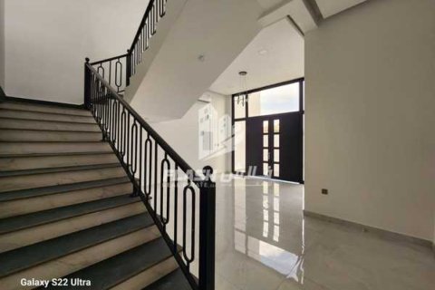 Βίλα σε Khuzam, Ras Al Khaimah, ΗΑΕ 4 υπνοδωμάτια, 636 τ.μ. Αρ. 734618 - φωτογραφία 7