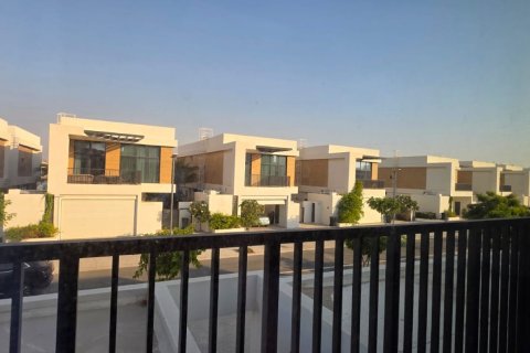 Ras Al Khaimah、UAEにあるタウンハウス 3ベッドルーム、293 m2 No734612