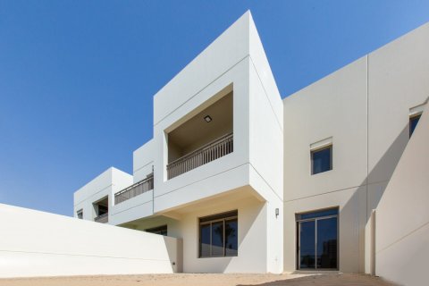 Városi lakóépület itt: Town Square, Dubai, EAE, 3 hálószoba, 204 m², azonosító: 699090 - fénykép 11