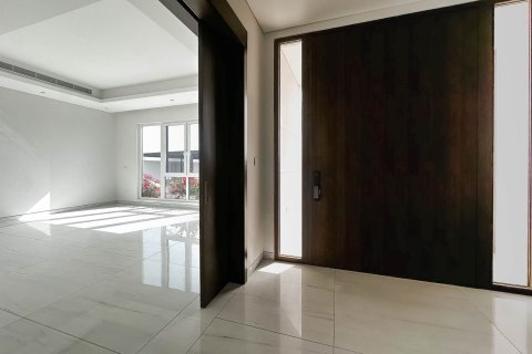 Villa sa Dubai, UAE 6 silid-tulugan, 743.22 sq.m. № 750641 - larawan 19