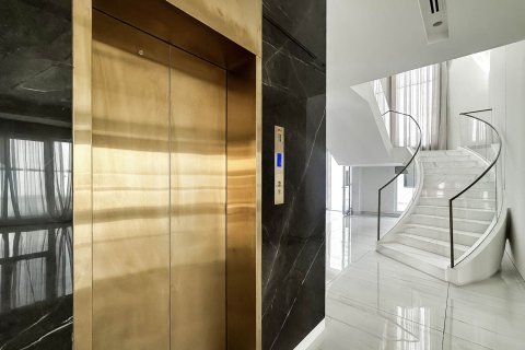 Vila v Dubai, SAE 6 spální, 743.22 m2 č. 750641