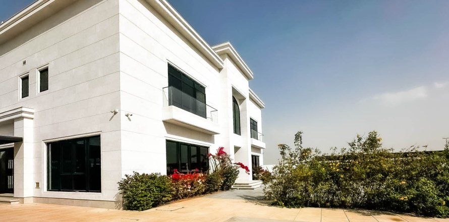 Villa sa Dubai, UAE 6 silid-tulugan, 743.22 sq.m. № 750641