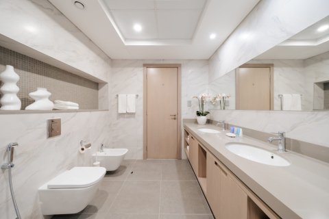 Apartment til leje i Al Satwa, Dubai, UAE 3 soveværelser, 245 kvm № 750643 - foto 16