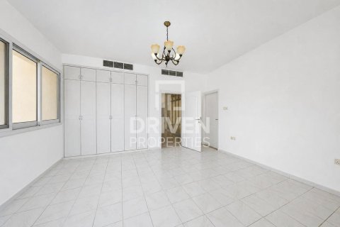 Villa à louer à Al Barsha, Dubai, EAU 5 chambres, 1394.01 m2 № 754170 - photo 7