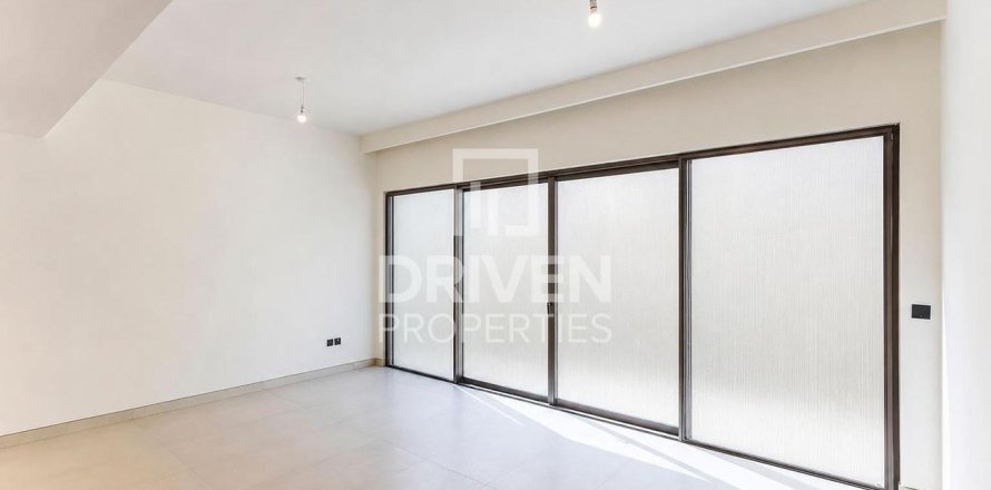 Radový dom v Damac Lagoons, Dubai, SAE 4 spálne, 145.3 m2 č. 754172