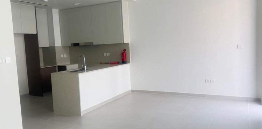 Vilë në Dubai, Emiratet e Bashkuara Arabe 3 dhoma gjumi, 137.9 m2. № 708124