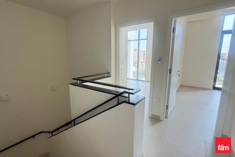 Vilë në Dubai, Emiratet e Bashkuara Arabe 3 dhoma gjumi, 137.9 m2. № 708124 - Foto 8